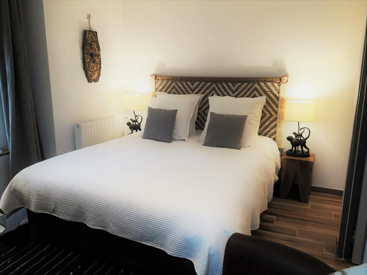 Hotel Les 7 Sources LʼIsle-Adam Pokoj fotografie