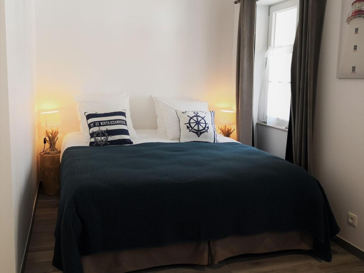 Hotel Les 7 Sources LʼIsle-Adam Pokoj fotografie