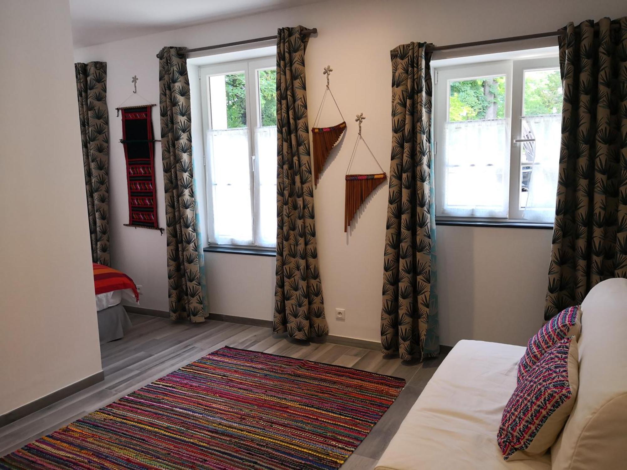 Hotel Les 7 Sources LʼIsle-Adam Pokoj fotografie